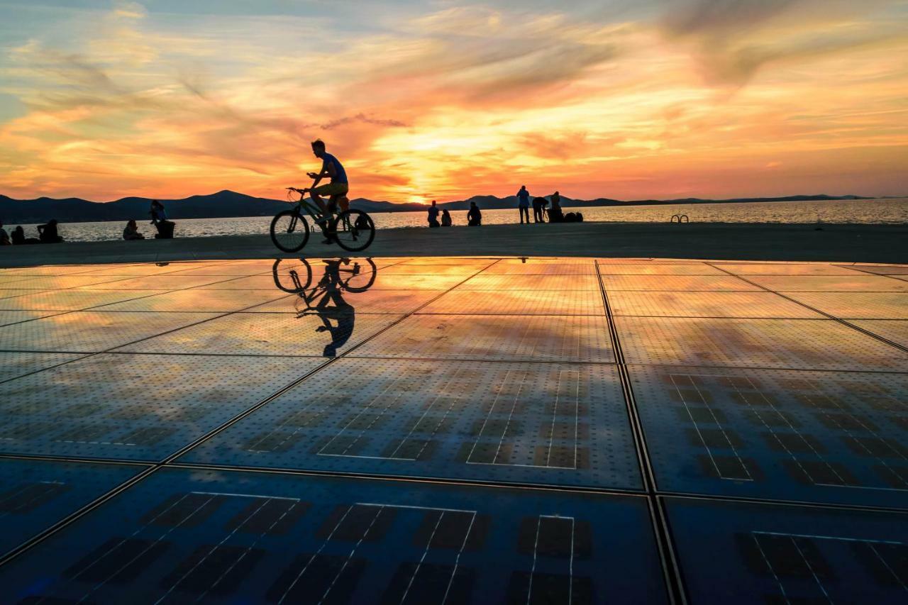 Centroom Zadar Eksteriør bilde